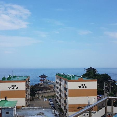 Lighthouse Beach Motel Sokcho Buitenkant foto