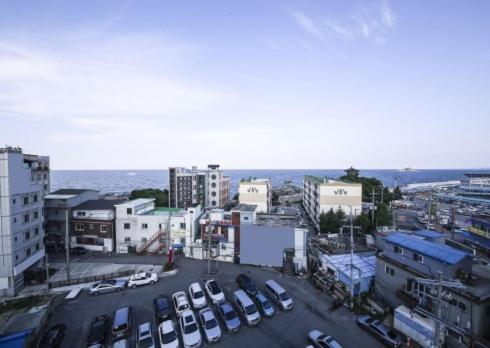 Lighthouse Beach Motel Sokcho Buitenkant foto