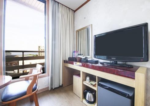 Lighthouse Beach Motel Sokcho Buitenkant foto